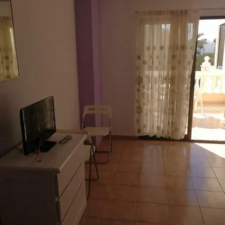 Appartement Castel Harbour Ii